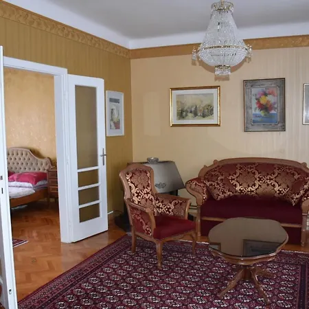 Vijecnica Grand سراييفو