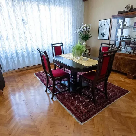 아파트 Vijecnica Grand *